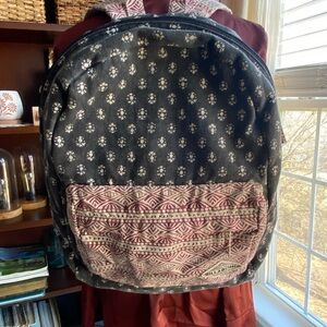Billabong Backpack Black and Red Indian Patterned EUC